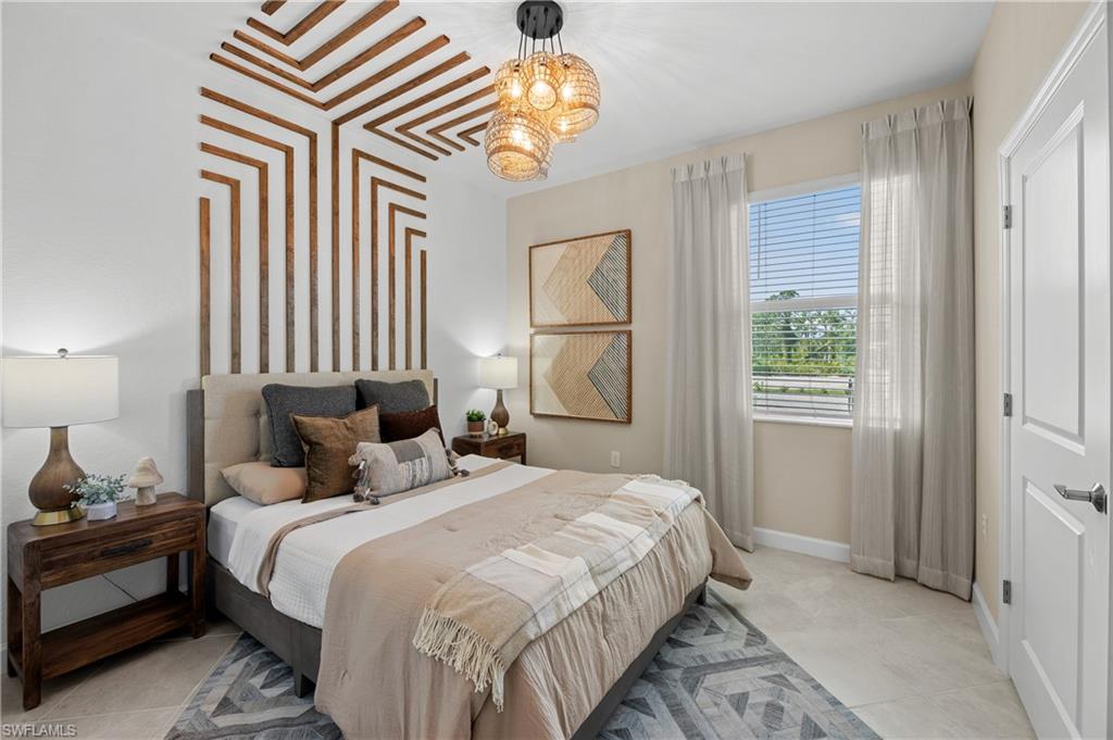 COUNTRY CLUB - Residential