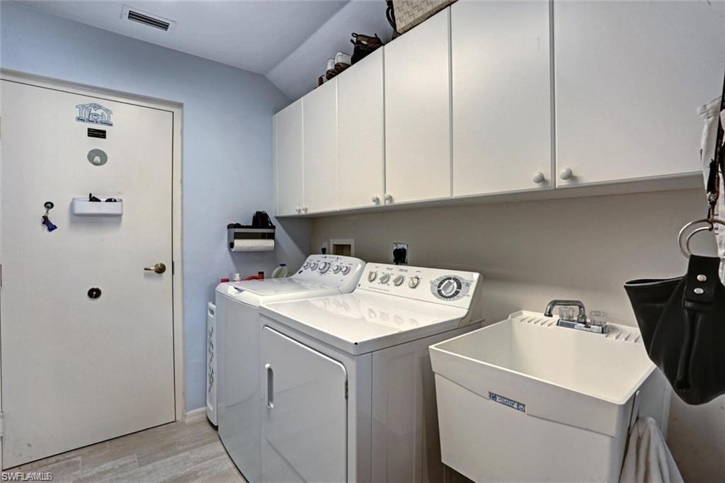 LAS BRISAS AT SPANISH WELLS - Residential Lease