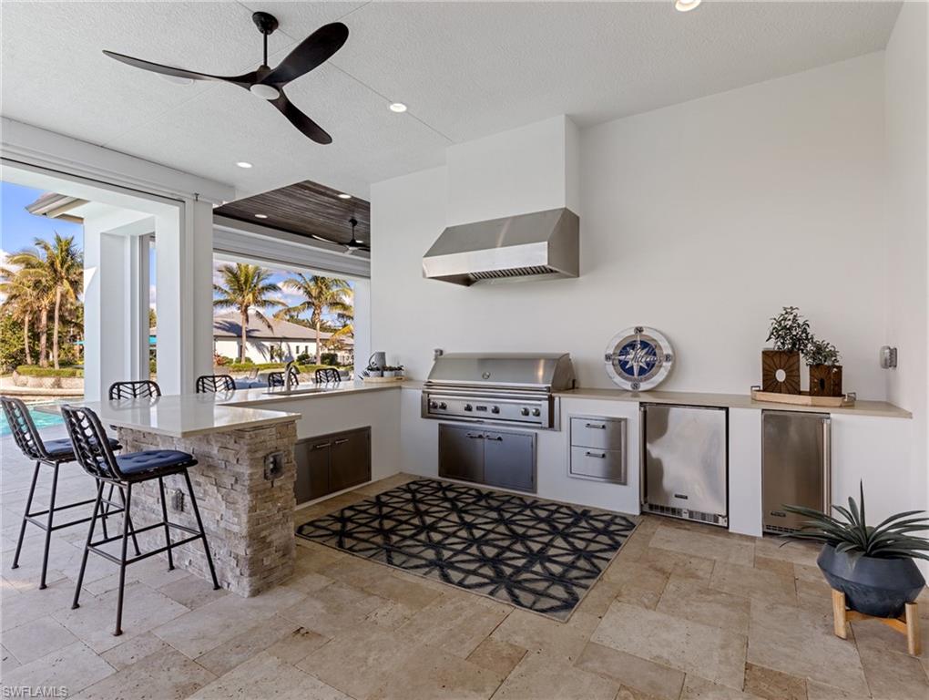 TOWN AND RIVER - Residential