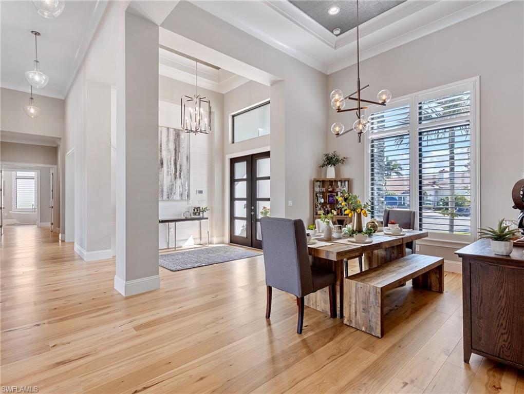 TOWN AND RIVER - Residential