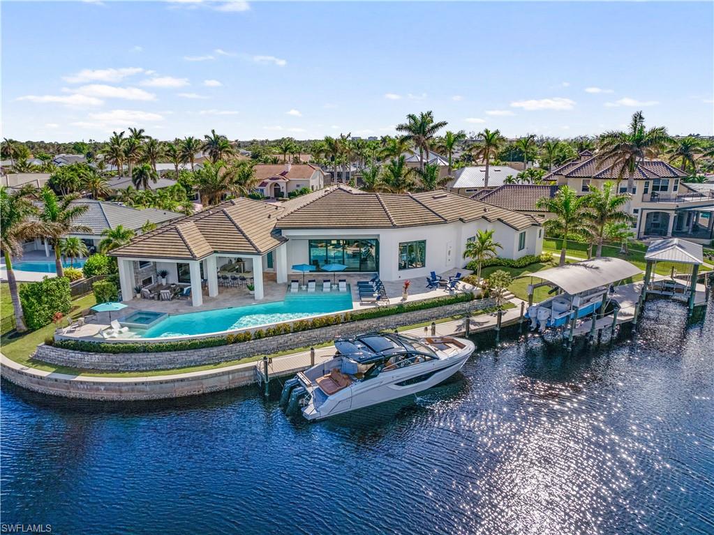 TOWN AND RIVER - Residential