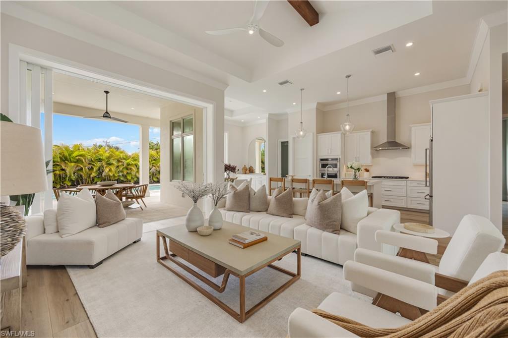 4500 Seagrove Landing WAY