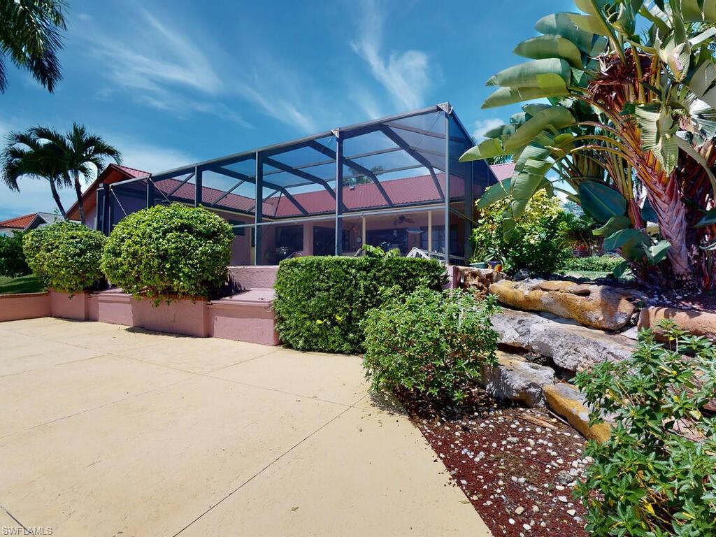 PORT OF THE ISLANDS - Residential