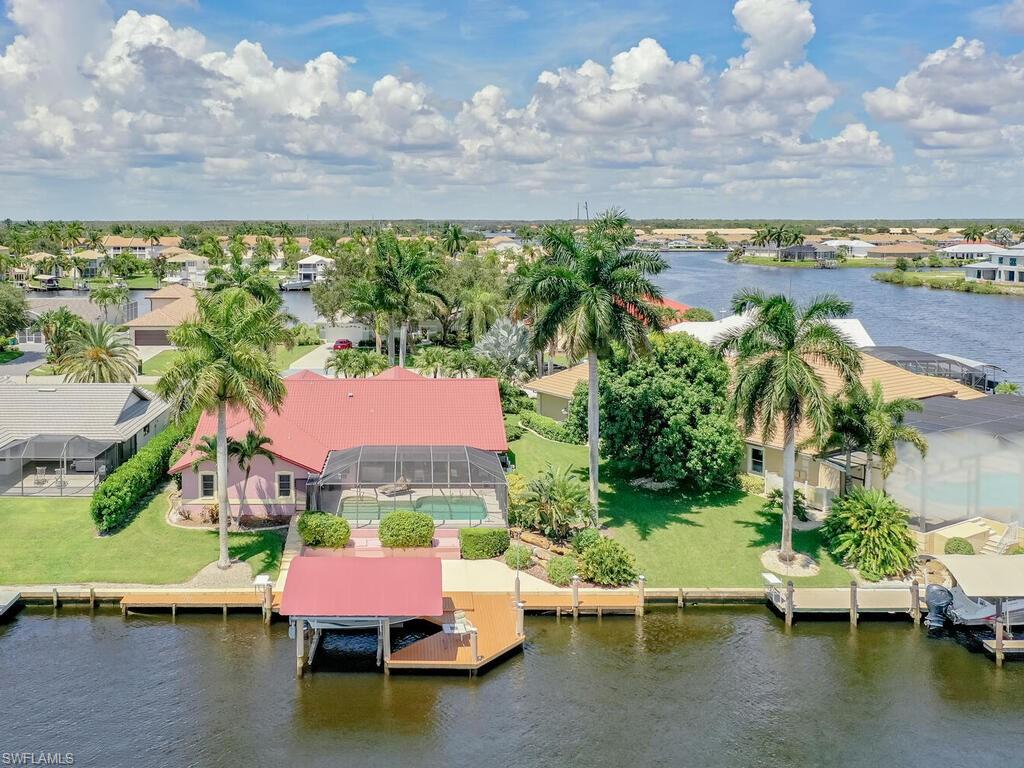 PORT OF THE ISLANDS - Residential