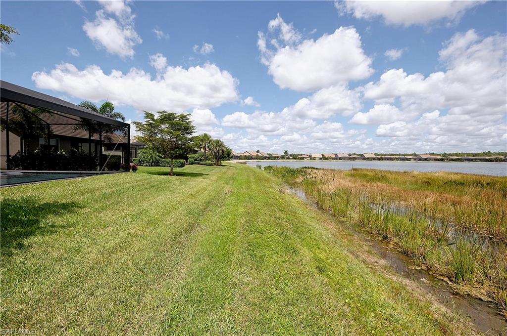 CORKSCREW SHORES - Residential