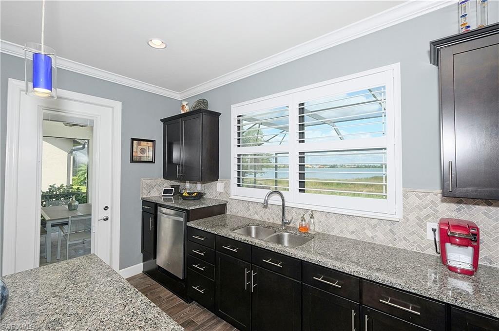 CORKSCREW SHORES - Residential