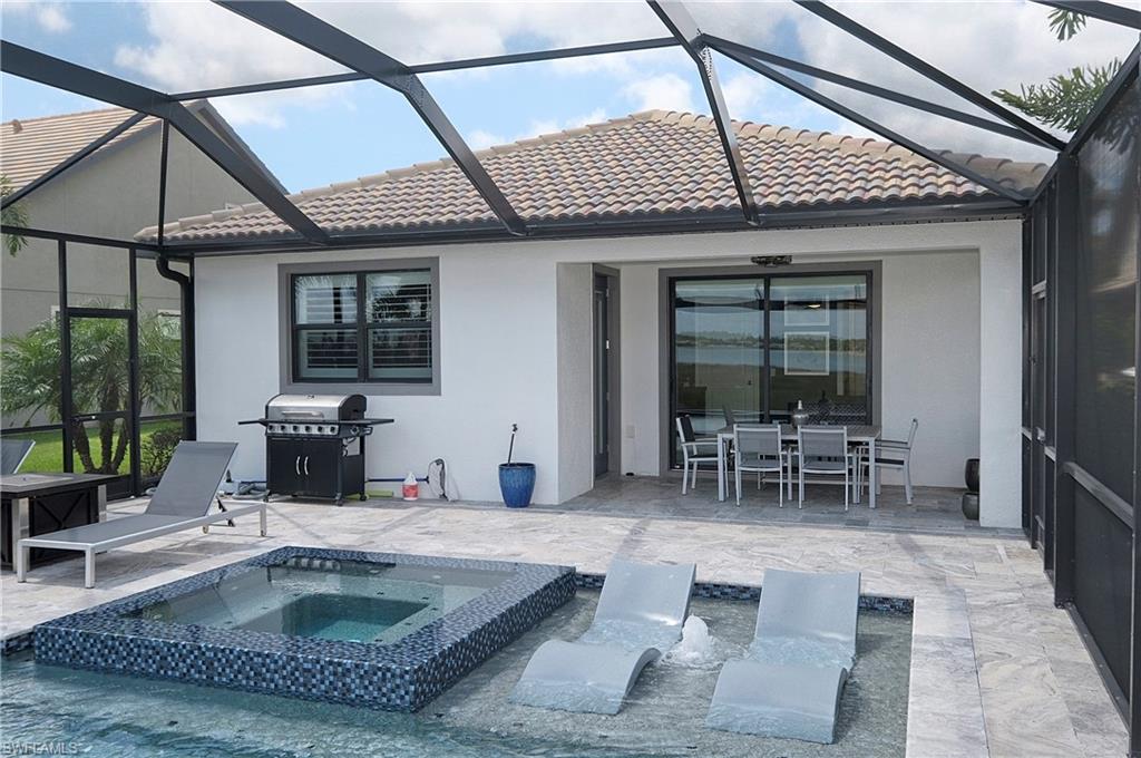 CORKSCREW SHORES - Residential