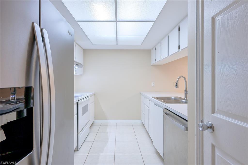 NAPLES TRACE - Residential Lease