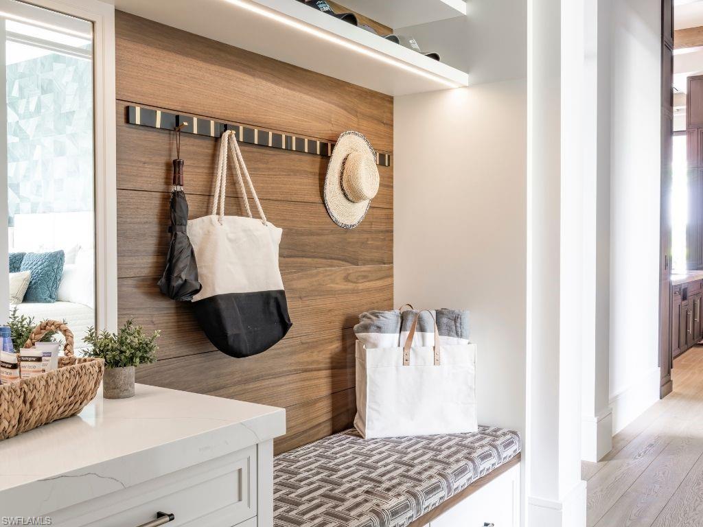 QUAIL WEST - Residential