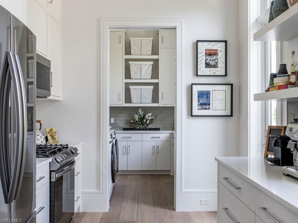 QUAIL WEST - Residential