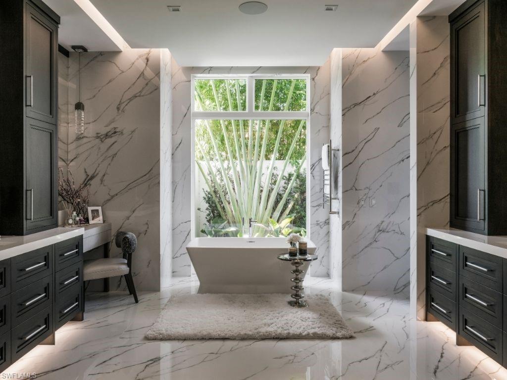 QUAIL WEST - Residential