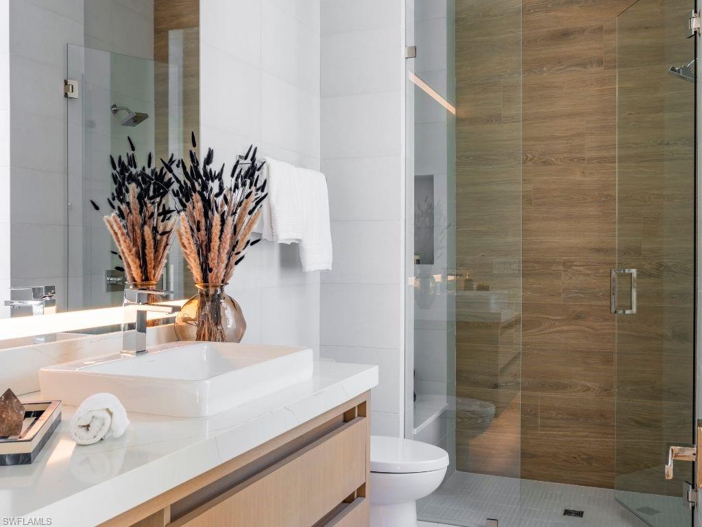 QUAIL WEST - Residential