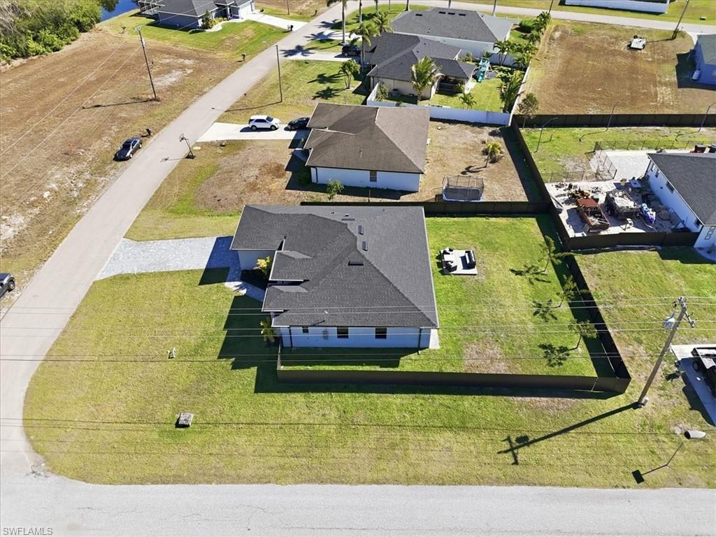 CAPE CORAL - Residential