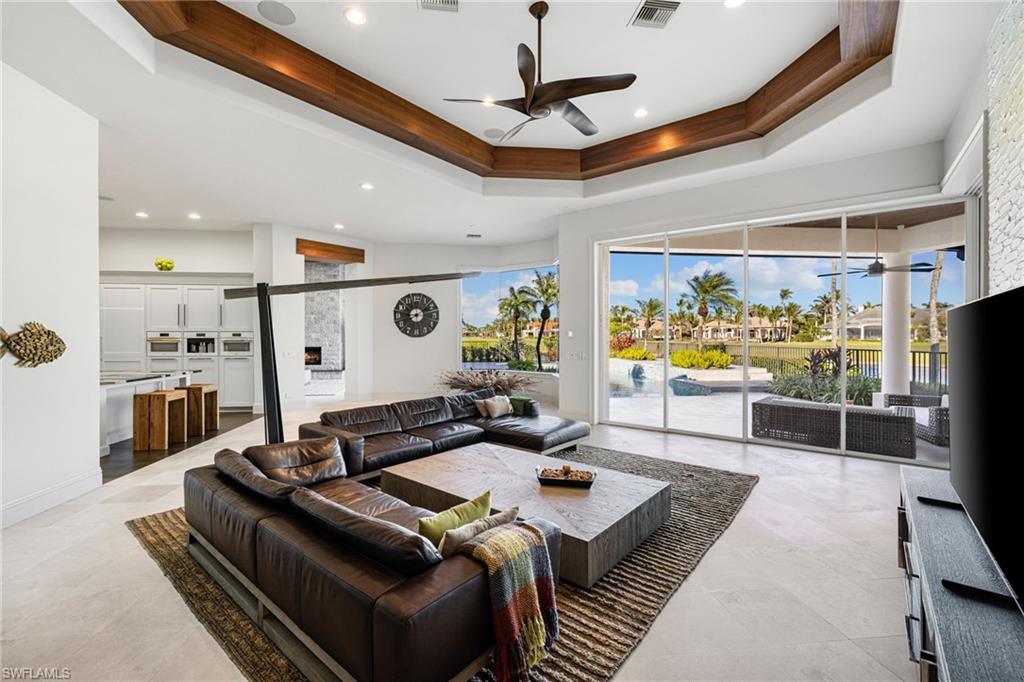 GREY OAKS - Residential