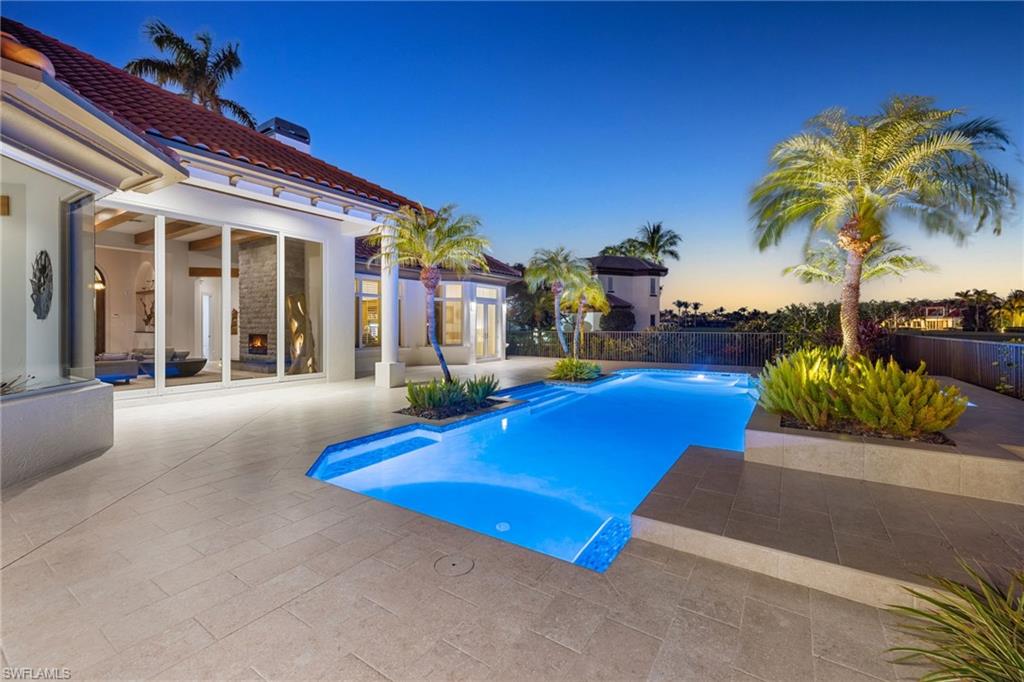 GREY OAKS - Residential