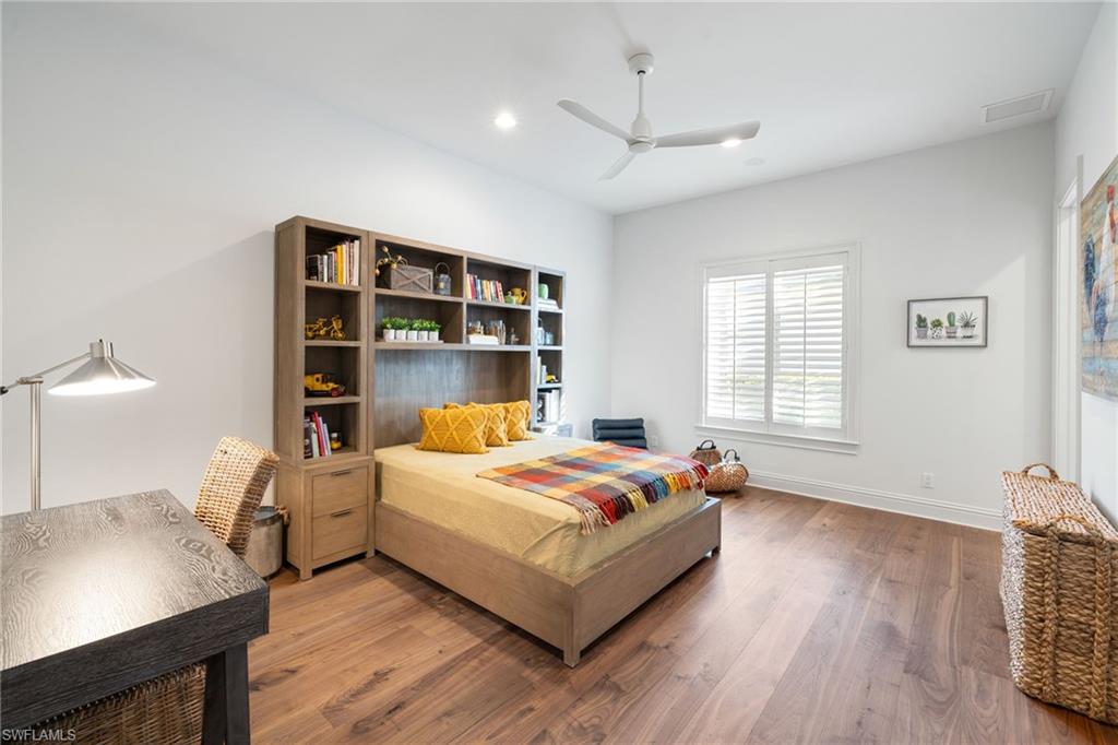 GREY OAKS - Residential