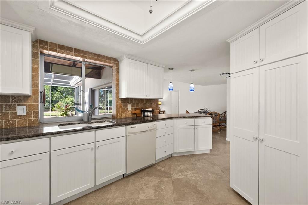 PALM RIVER ESTATES - Residential