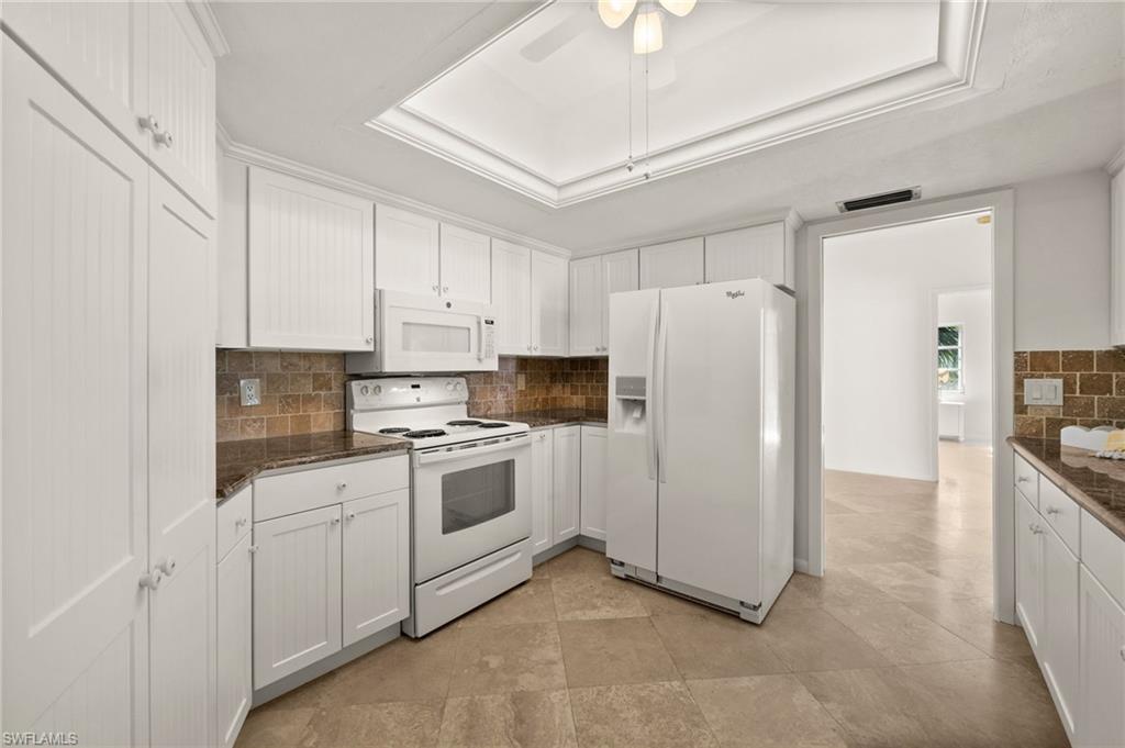 PALM RIVER ESTATES - Residential