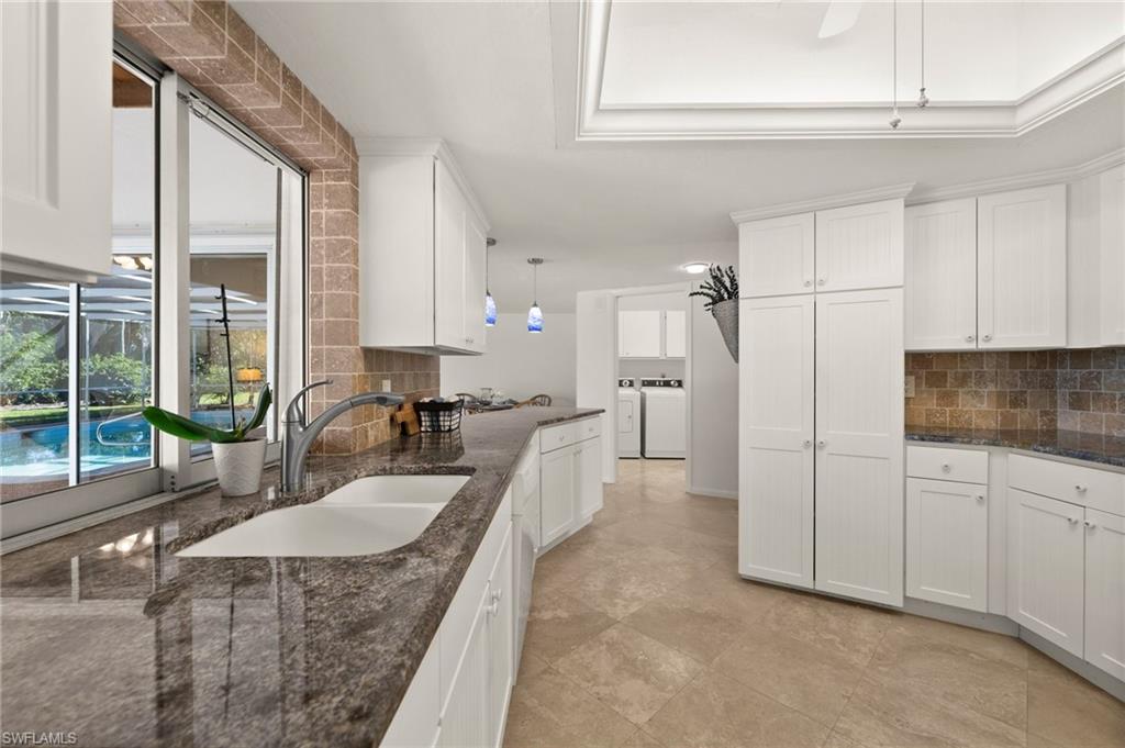 PALM RIVER ESTATES - Residential