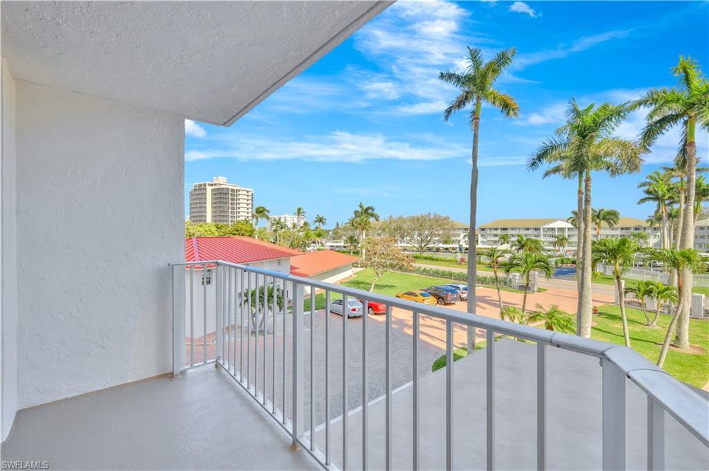 THE SEVILLE - Residential Lease