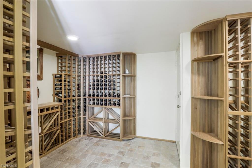 MARCO BEACH - Residential