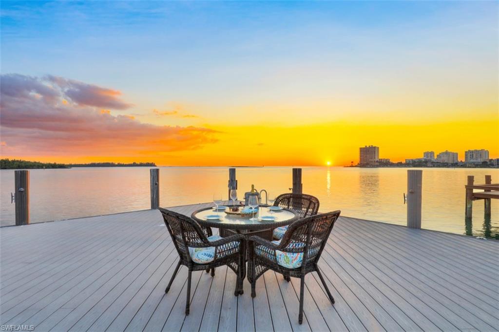 MARCO BEACH - Residential