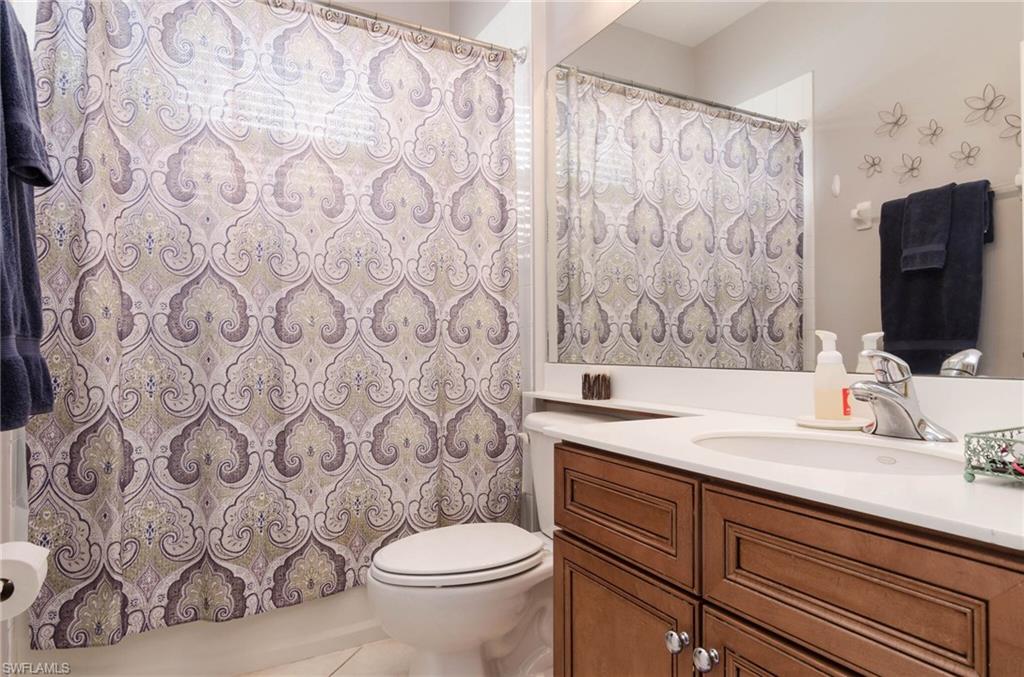 INDIGO LAKES - Residential