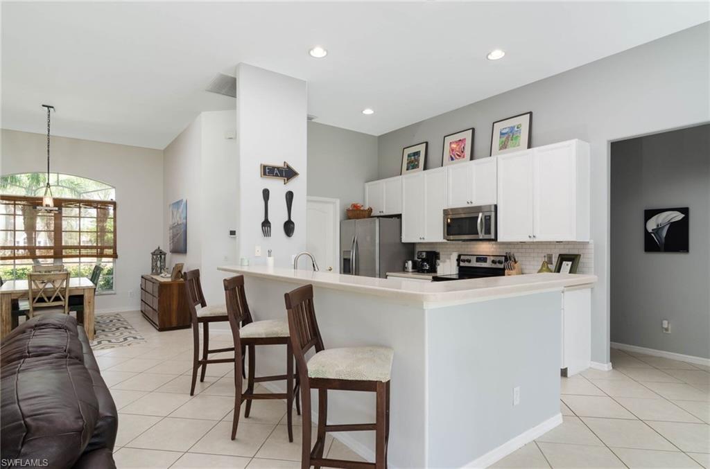 INDIGO LAKES - Residential