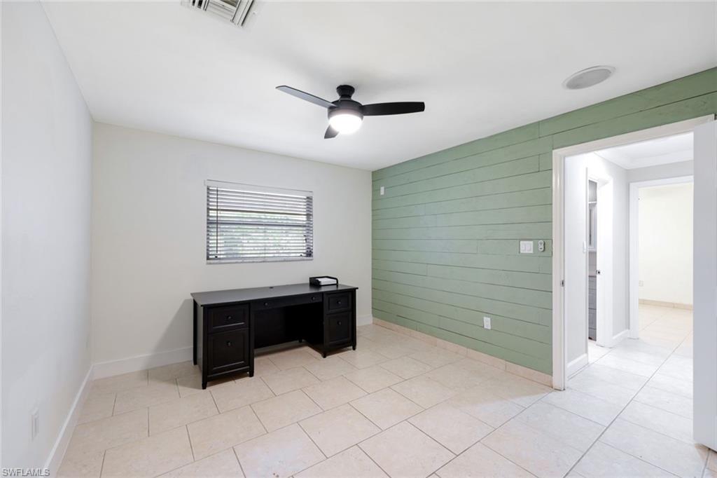 LELY CC PINEHURST ESTATES - Residential