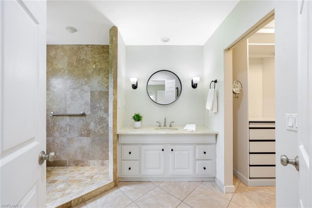 LELY CC PINEHURST ESTATES - Residential