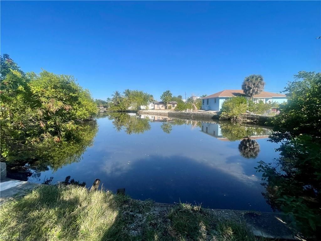 Photo of 1339 5th AVE N, NAPLES, FL 34102 (MLS # 225084360)