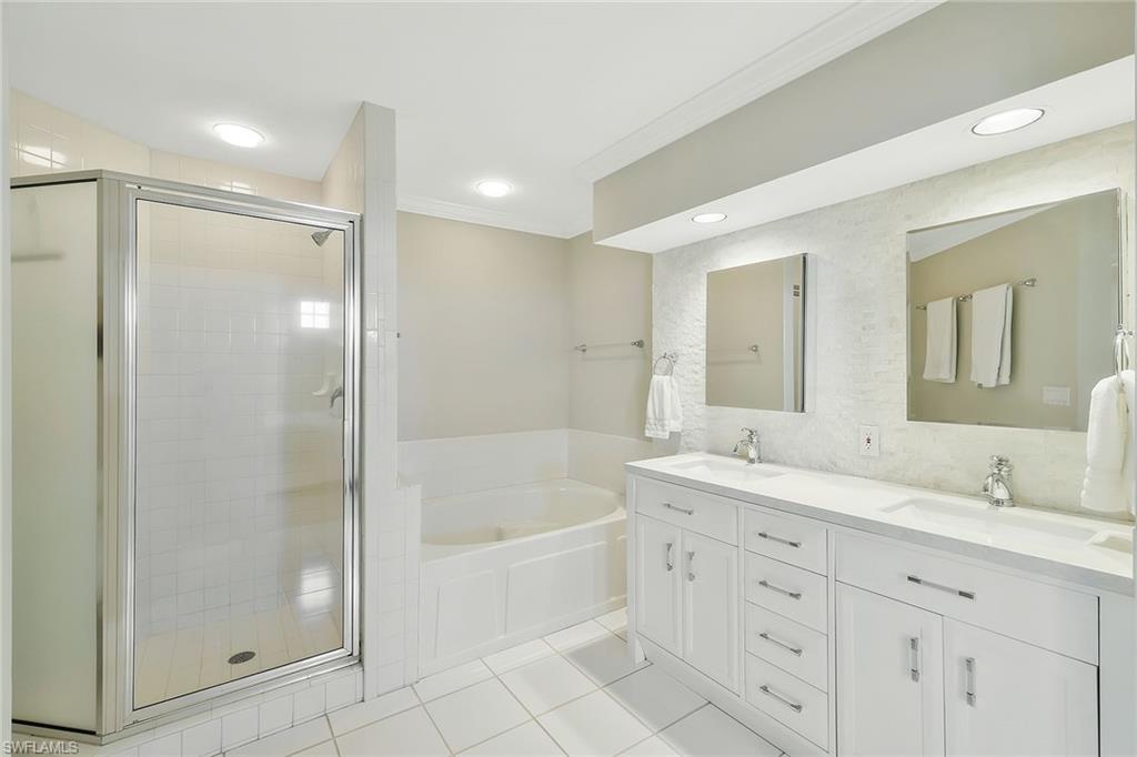 CYPRESS ISLAND - Residential