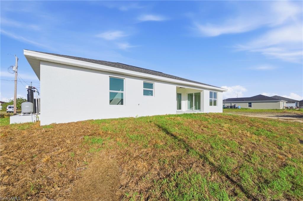 CAPE CORAL - Residential Lease