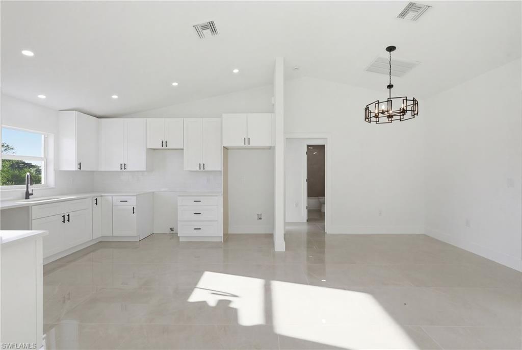 CAPE CORAL - Residential Lease