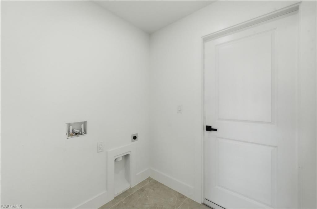 CAPE CORAL - Residential Lease