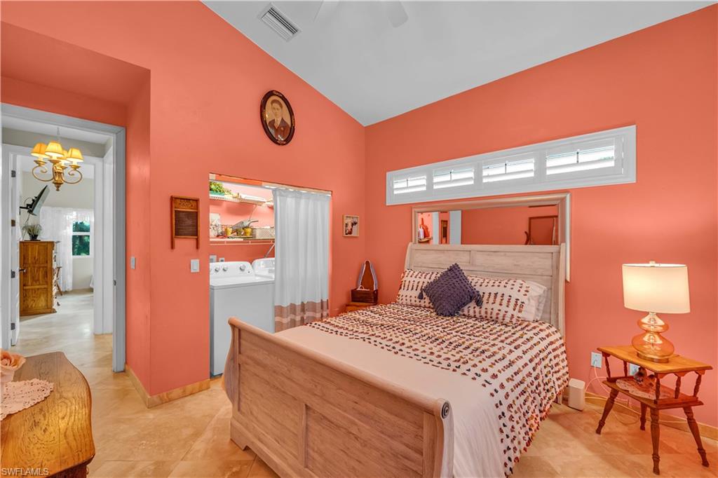 SAN CARLOS ESTATES - Residential