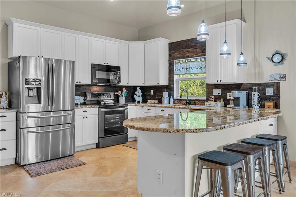 SAN CARLOS ESTATES - Residential