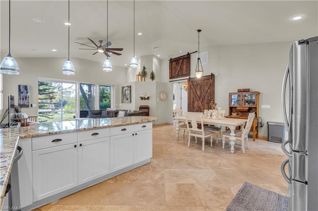 SAN CARLOS ESTATES - Residential