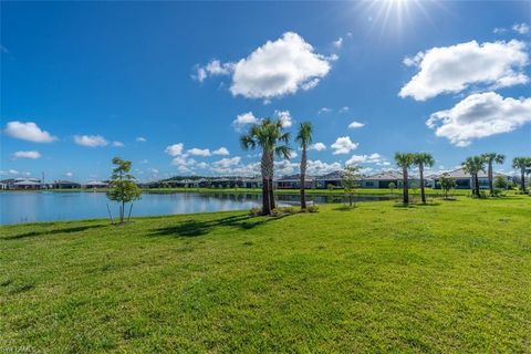 A home in ESTERO