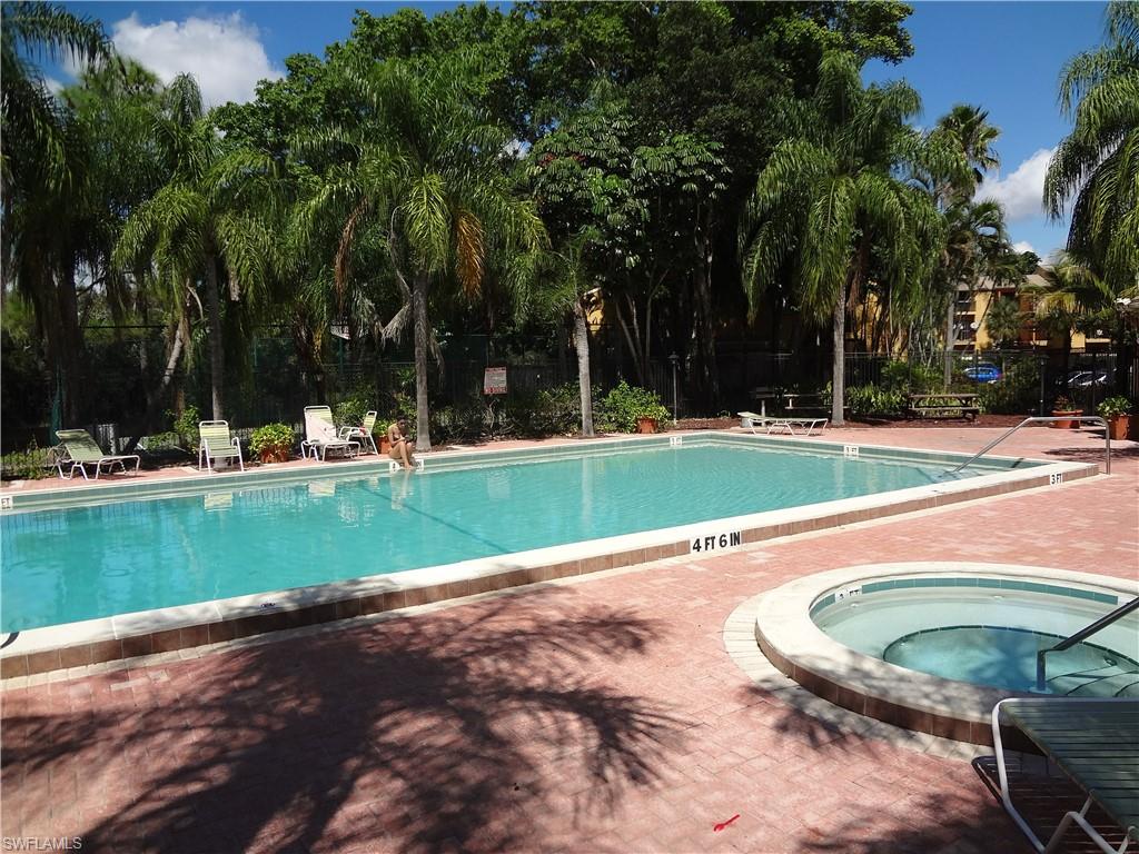 VILLAGE CREEK - Residential
