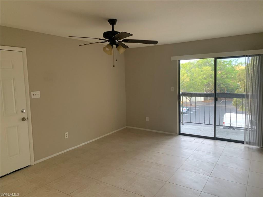 VILLAGE CREEK - Residential