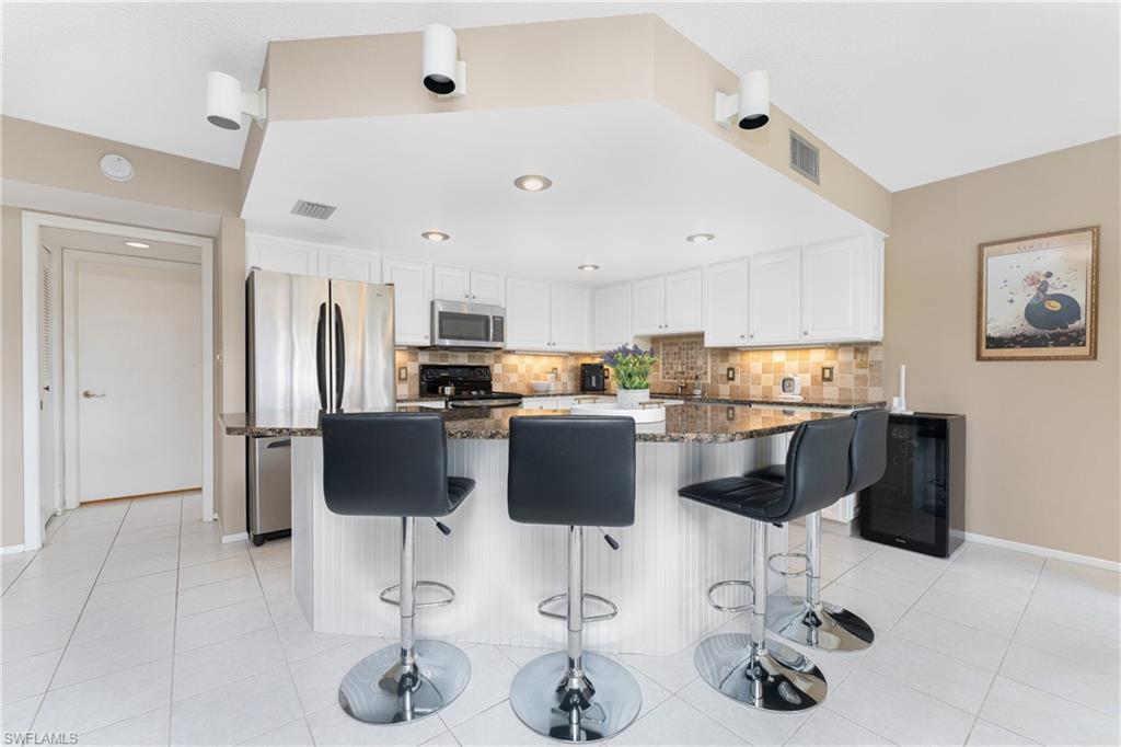 MARINA NORTH SHORE CONDO - Residential