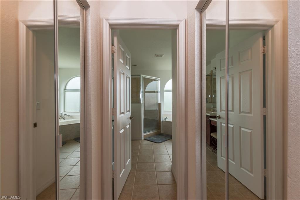 VALENCIA COUNTRY CLUB - Residential