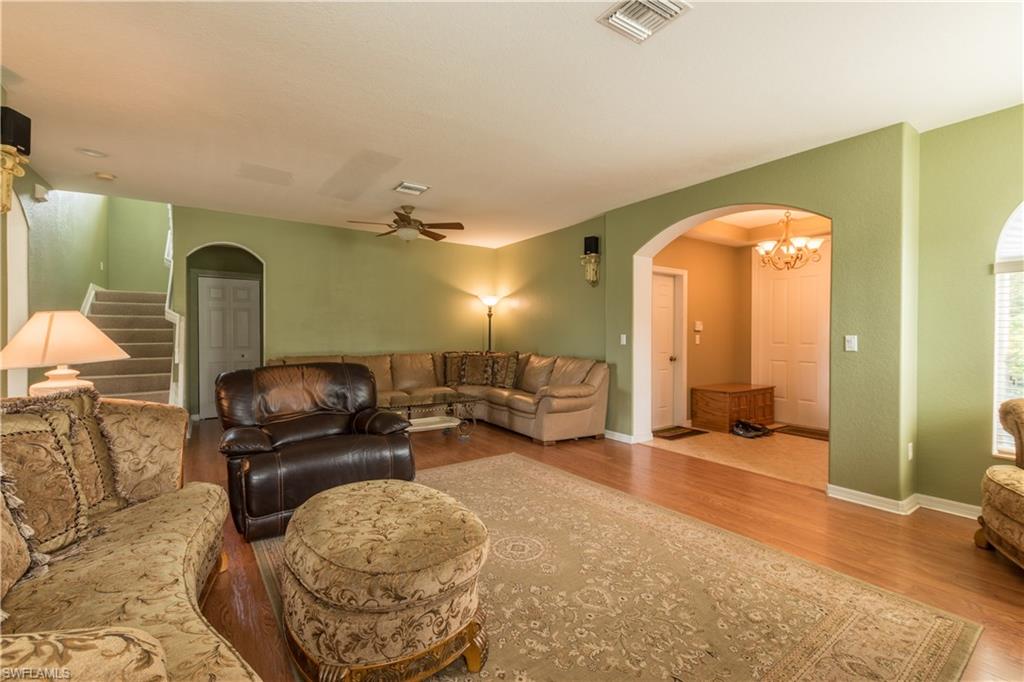 VALENCIA COUNTRY CLUB - Residential