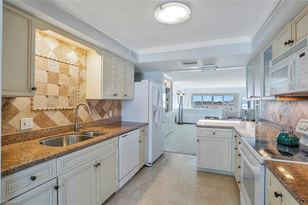 BOULEVARD CLUB - Residential