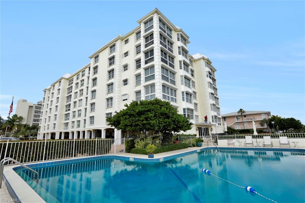 BOULEVARD CLUB - Residential