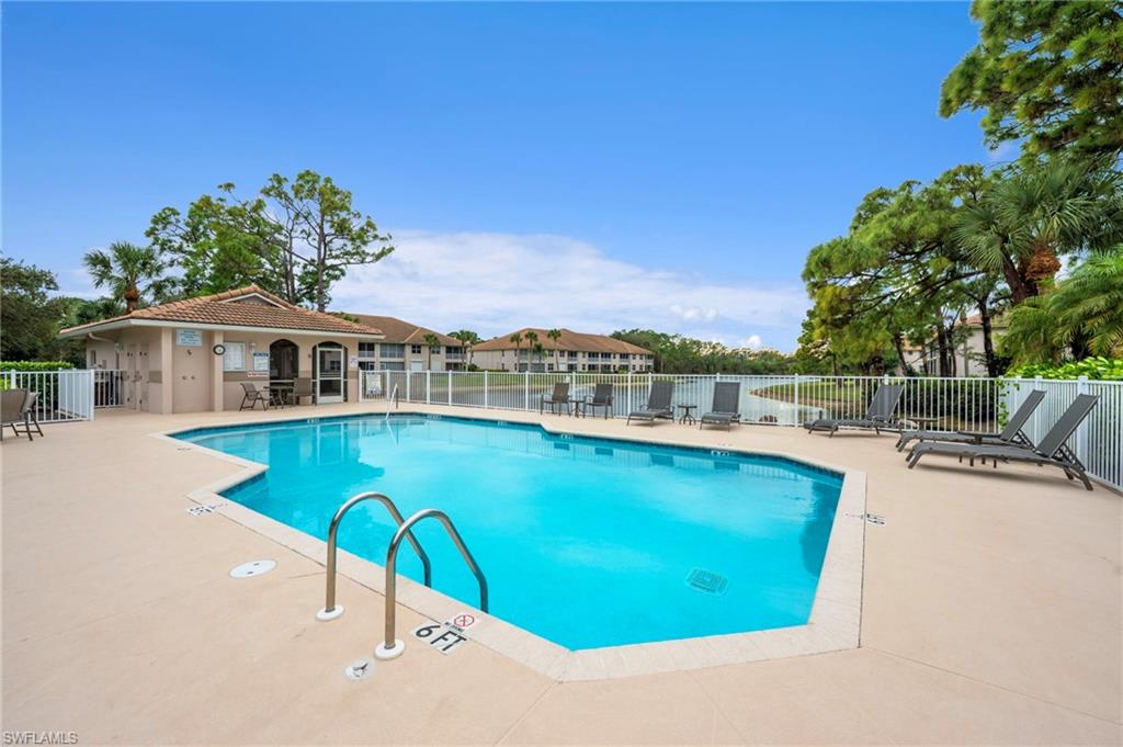 MANORS OF REGAL LAKE - Residential