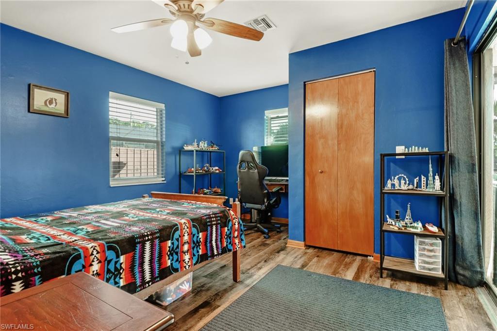 BONITA SHORES - Residential