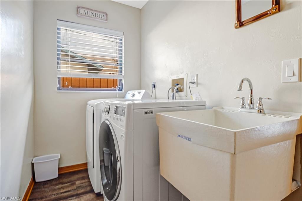 BONITA SHORES - Residential