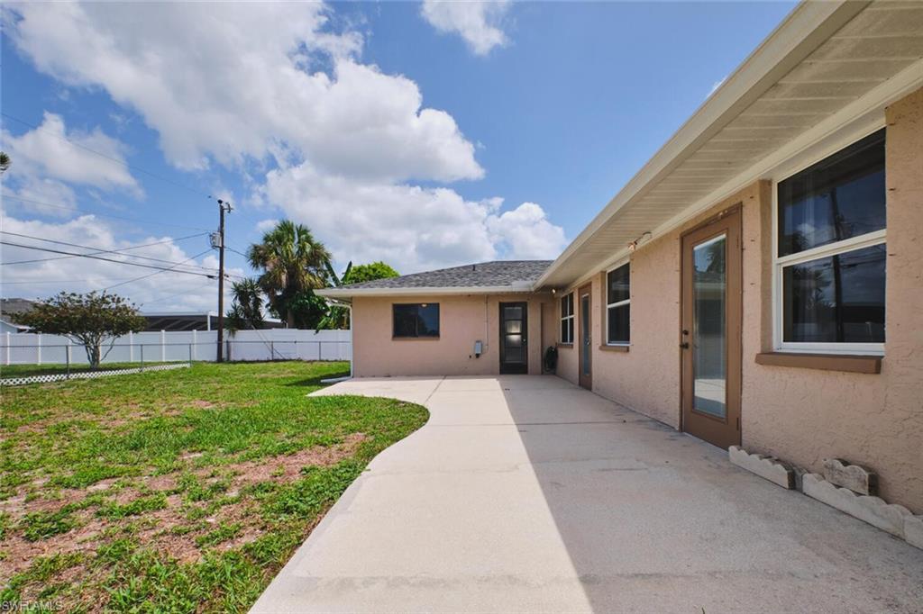 CAPE CORAL - Residential